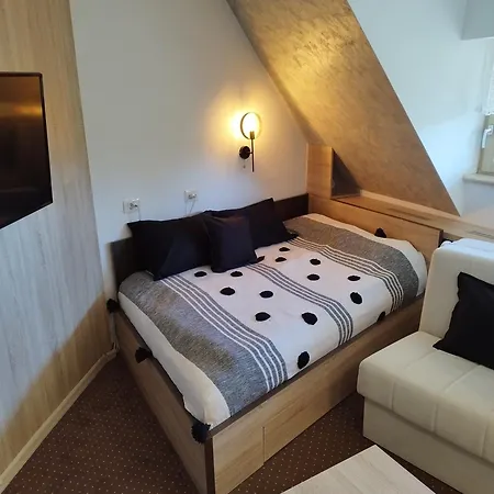 Maja Konaci Lägenhet